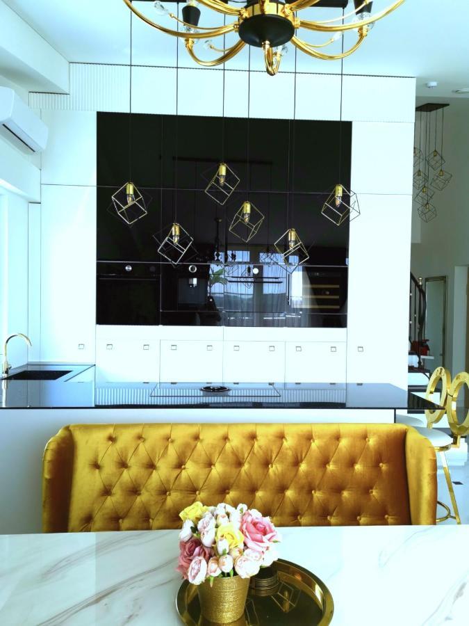 Luxury Penthouse With Large Terrace & Panoramic Old Town View Apartment Вилнюс Екстериор снимка